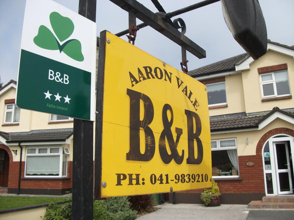 亚伦威尔住宿加早餐酒店 德罗赫达 外观 照片